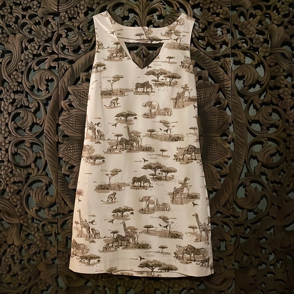 Banana Republic cream and brown colored safari dress